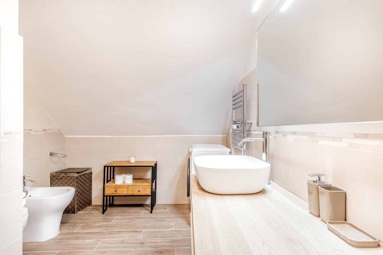 Bbhome Penthouse Bright And Elegant Metro Conca D'Oro Rom Eksteriør billede